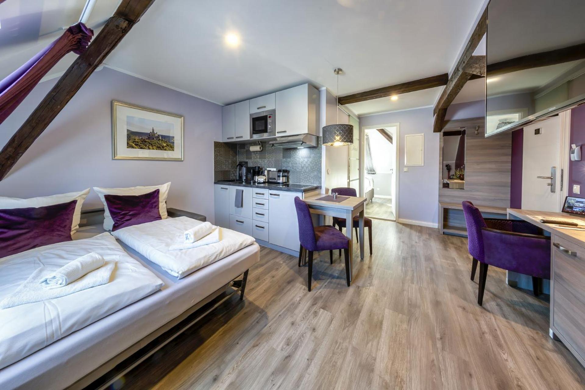 Apartmenthaus Burgenheimat In Rhens Bei Koblenz Extérieur photo